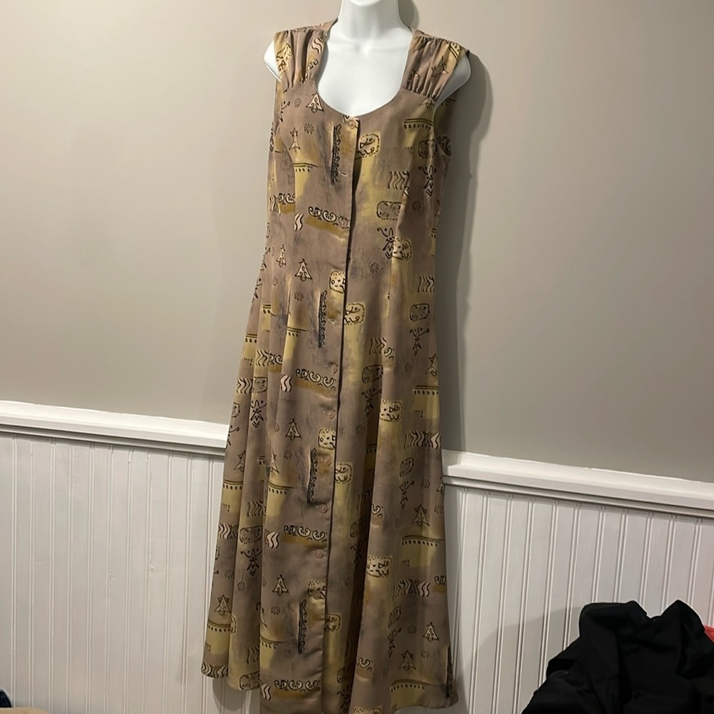 Vintage Galleria brown printed sleeveless women’s dress size 13 or 14